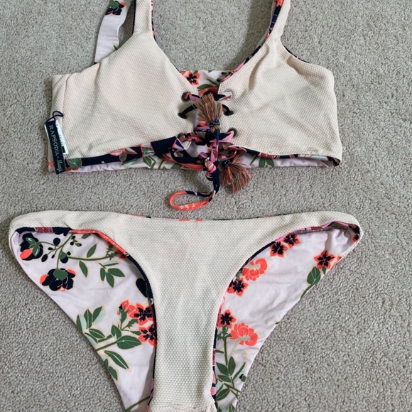 Maaji Rhapsodia - Picture 8 of 8